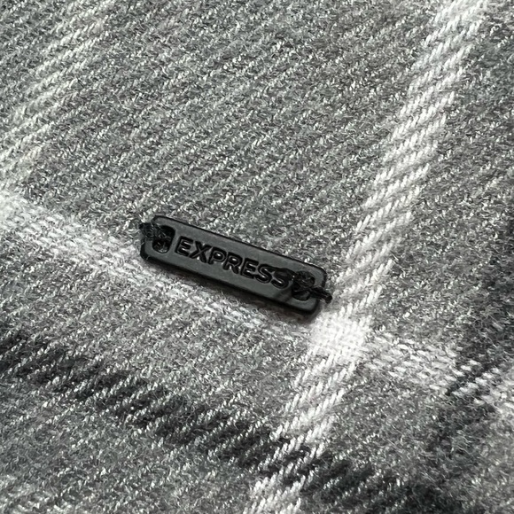 Express winter scarf gray and white plaid - Picture 4 of 5